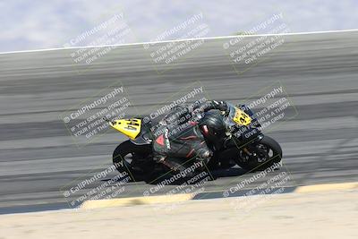 media/May-10-2025-Race Pace (Sat) [[db32fef2da]]/Vested/3-Bowl Set 1 (9am)/